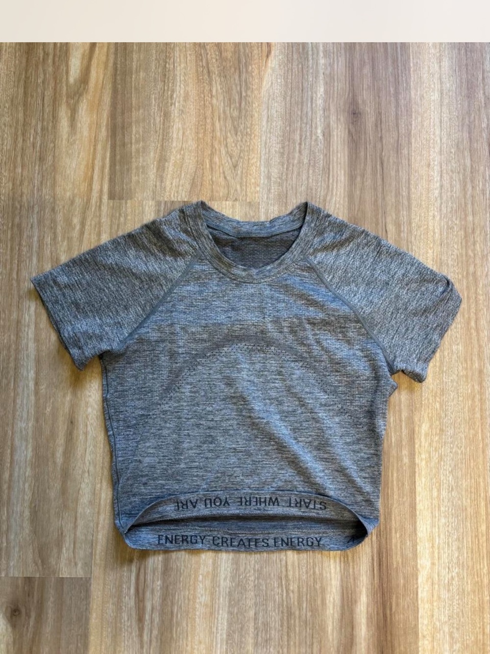 lululemon athletica Gray Swiftly Crop Tee size 4